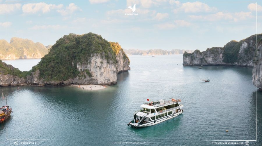 Du thuyền 5 sao Laregina Day-1