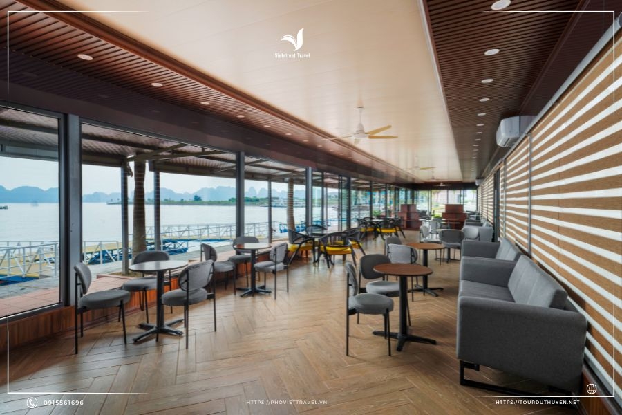 Du thuyền Catherine Cruise-4