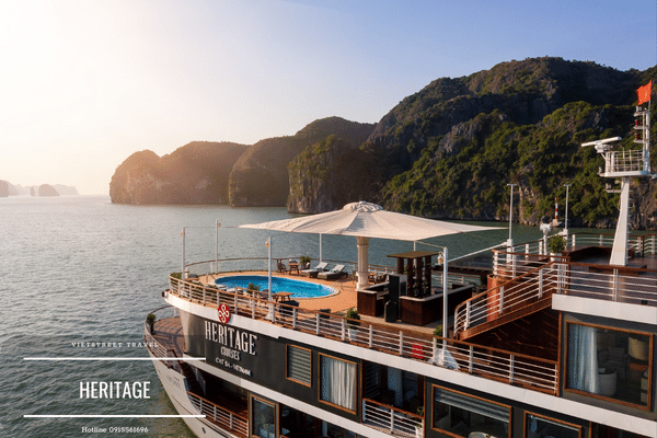 Du thuyền Hạ Long Heritage 5 sao-1